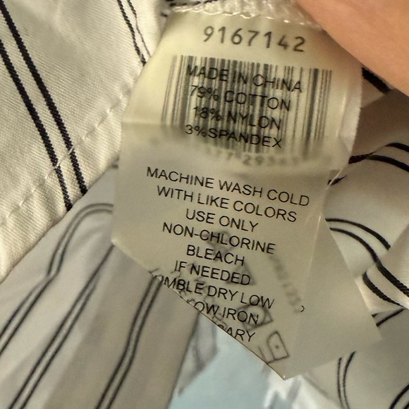 Vince Camuto|White pinstripe button down long sleeve blouse,cinch tie on back• - Picture 8 of 10